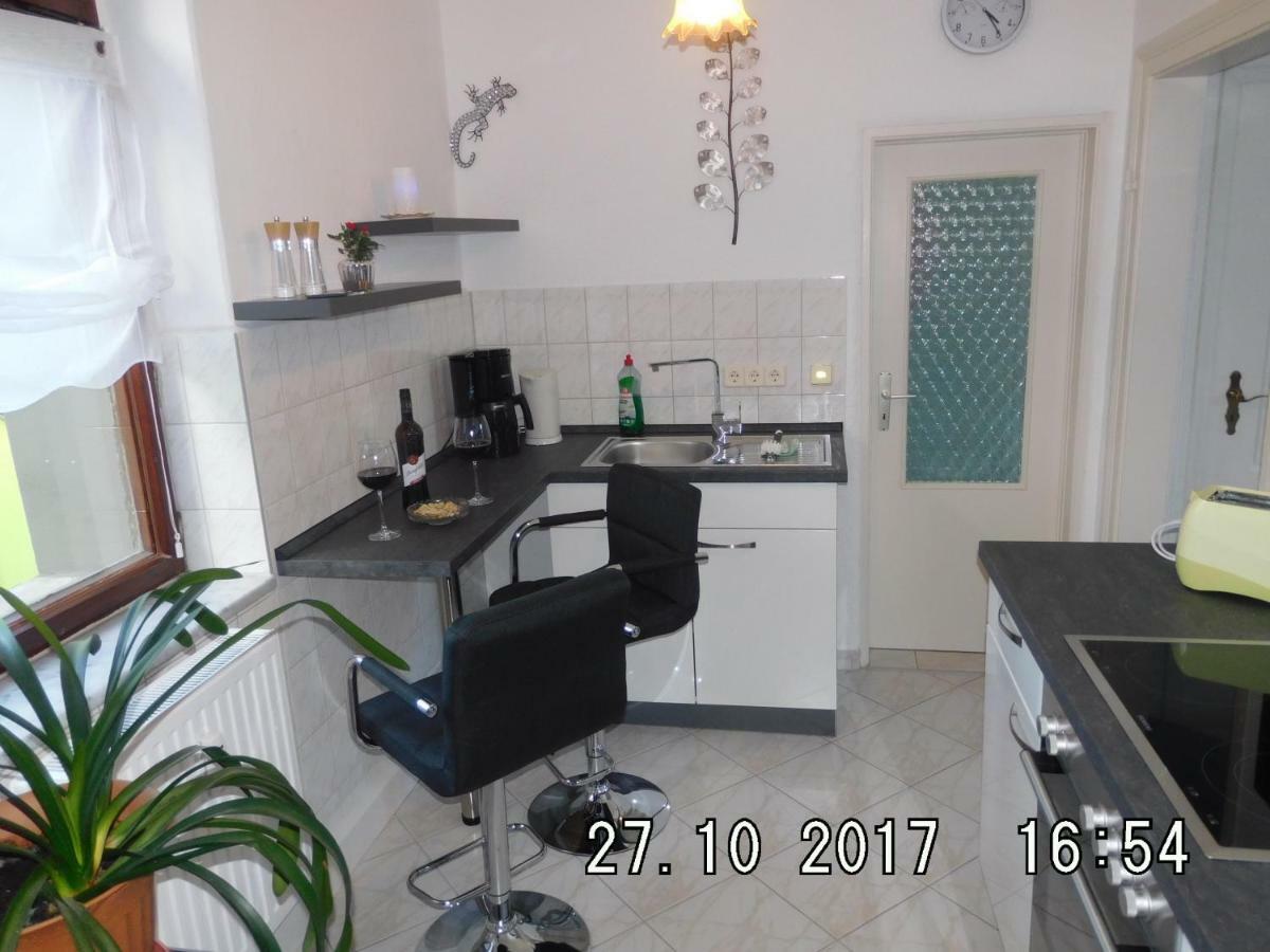 Ferienwohnung Am Schloss ทัวร์เกา ภายนอก รูปภาพ